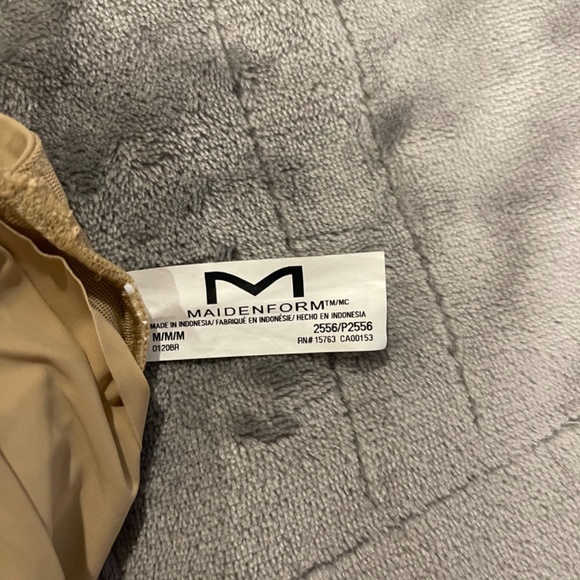 Maidenform Shapewear - Picture 3 of 3